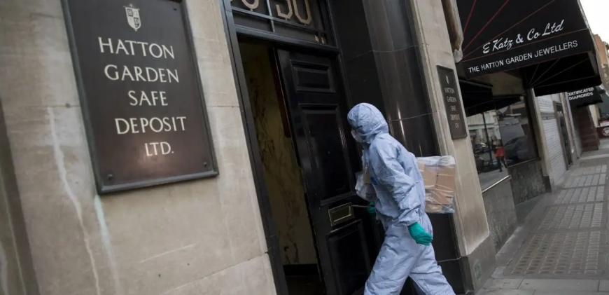 Tarihi Altın ve Mücevher Hırsızlıkları